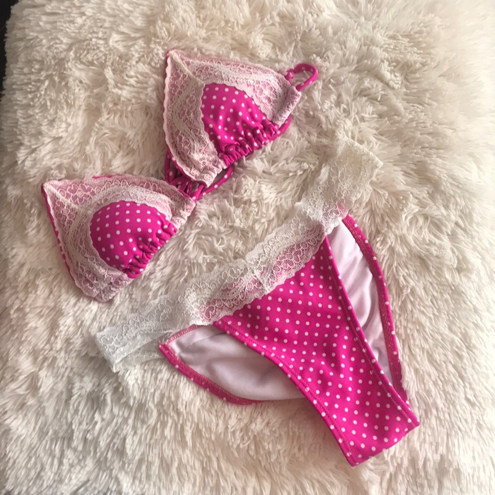 Bathing Suit - Picture 3 of 5